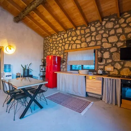 Havuzlu Jakuzili Luex Tas Village Villa Kemer (Menekse Mahallesi)