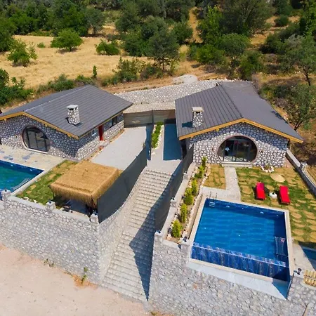 Havuzlu Jakuzili Luex Tas Village Kemer (Menekse Mahallesi)